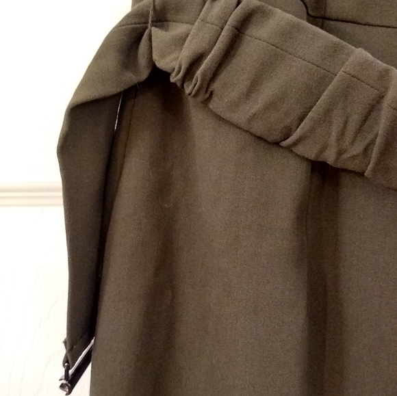 Sandra Darren Dress - Green - Size 8 - Picture 8 of 8